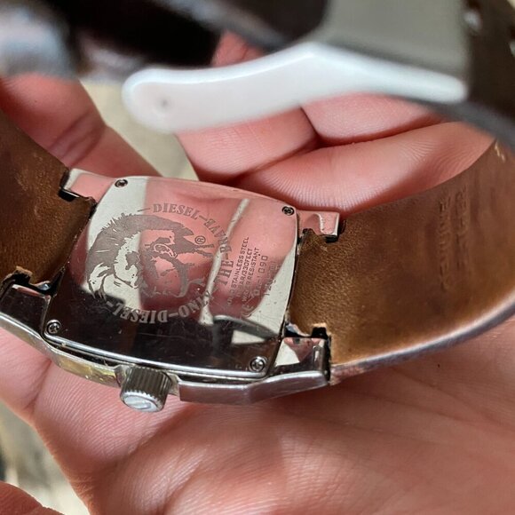 Vintage Stainless Steel Diesel Watch Water Resistant 330m Brown Watch - Picture 4 of 8